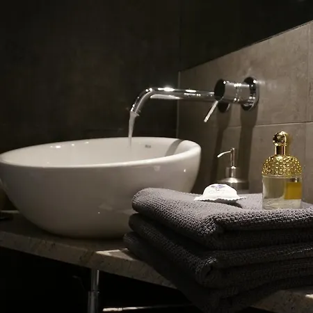 Patchwork Barn * זקופאנה