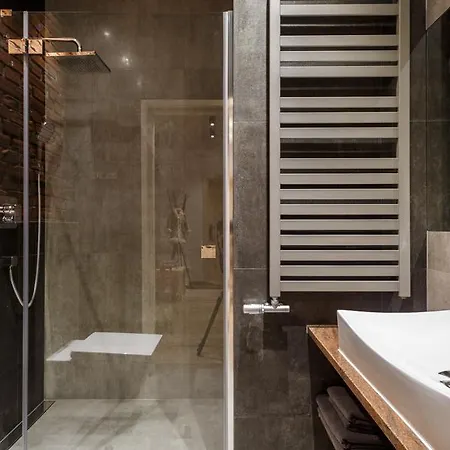 Patchwork Barn זקופאנה